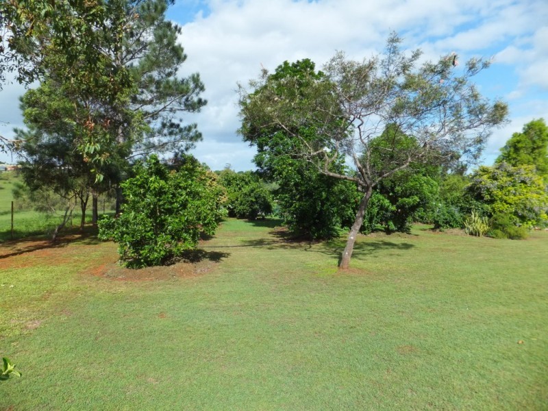 76 NISSENS LANE, Childers QLD 4660