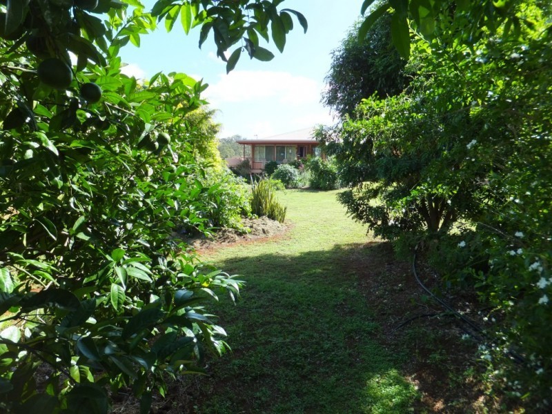 76 NISSENS LANE, Childers QLD 4660