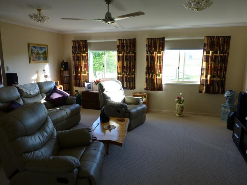 2 BOW STREET, Degilbo QLD 4621