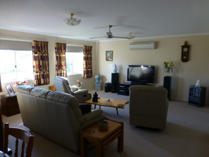2 BOW STREET, Degilbo QLD 4621