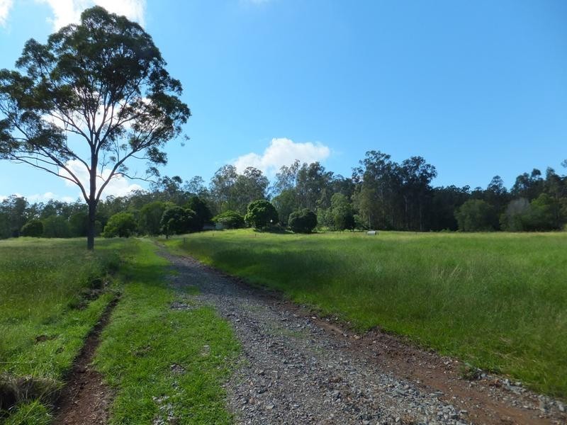 91 EVERETTS ROAD, Childers QLD 4660