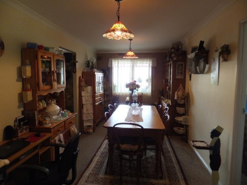 8 WHITES ROAD, Horton QLD 4660