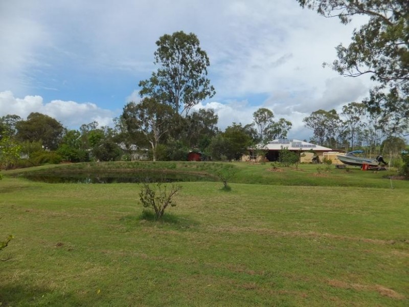 8 WHITES ROAD, Horton QLD 4660