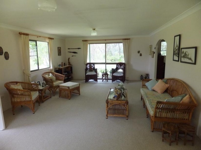 565 BURRUM HEADS ROAD, Burrum River QLD 4659