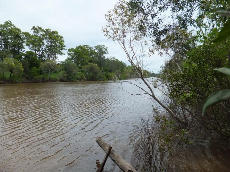 565 BURRUM HEADS ROAD, Burrum River QLD 4659