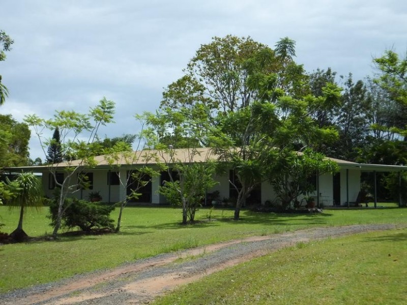 565 BURRUM HEADS ROAD, Burrum River QLD 4659