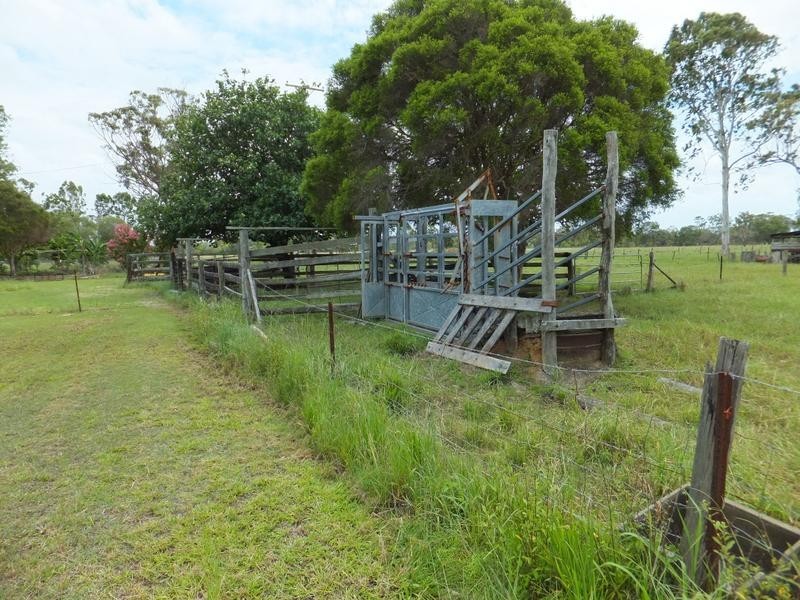 565 BURRUM HEADS ROAD, Burrum River QLD 4659