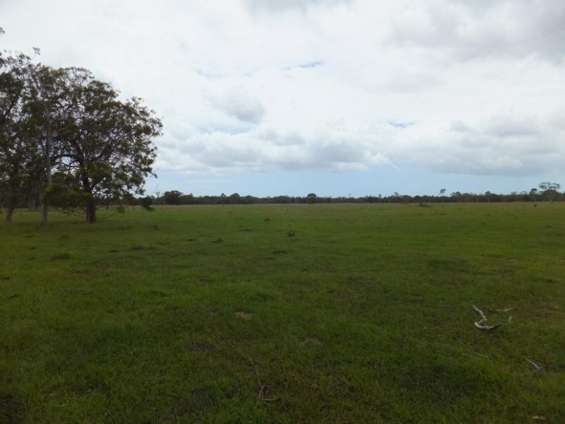 565 BURRUM HEADS ROAD, Burrum River QLD 4659