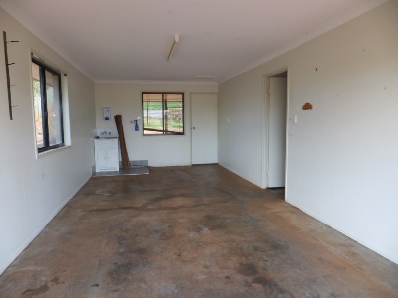 65 THOMPSON ROAD, Childers QLD 4660