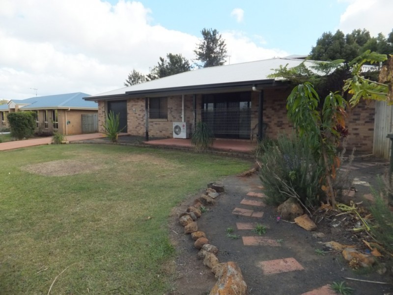 65 THOMPSON ROAD, Childers QLD 4660