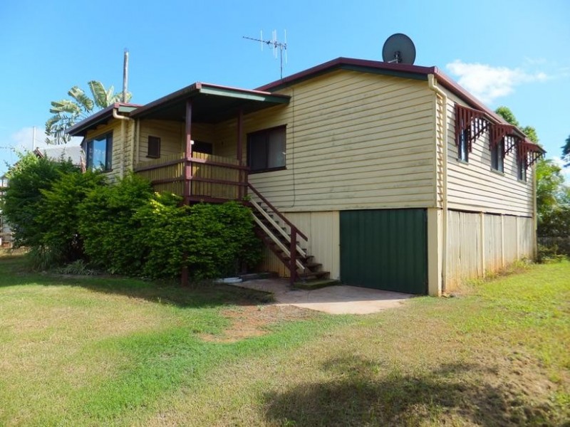 174 CHURCHILL STREET, Childers QLD 4660