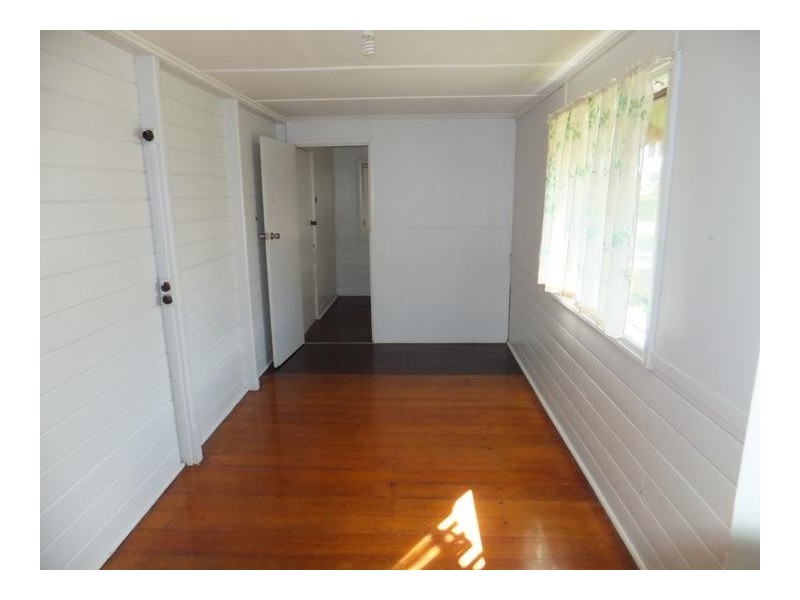 174 CHURCHILL STREET, Childers QLD 4660