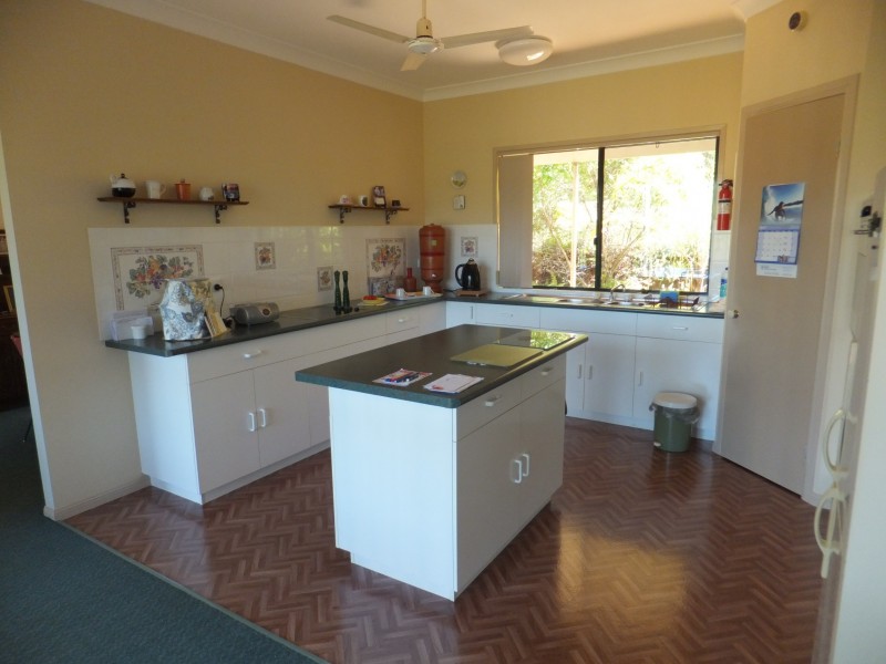 141 RAINBOWS ROAD, South Isis QLD 4660