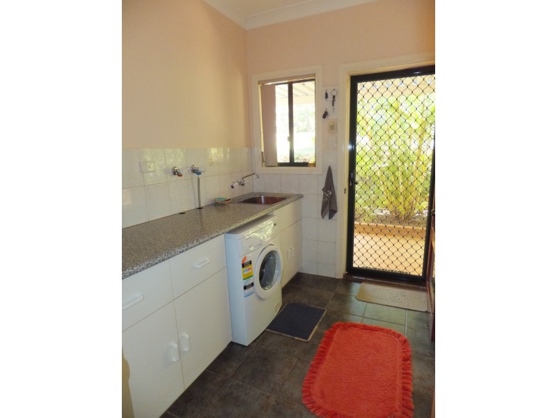 141 RAINBOWS ROAD, South Isis QLD 4660