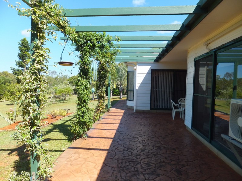 141 RAINBOWS ROAD, South Isis QLD 4660