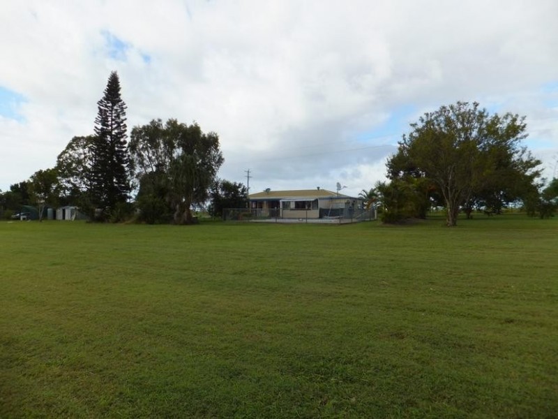 225 WOODGATE ROAD, Woodgate QLD 4660
