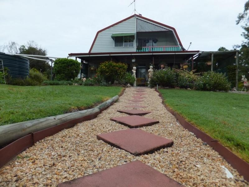 19 BILLABONG CRESCENT, Apple Tree Creek QLD 4660