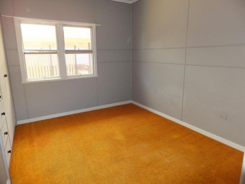 198 CHURCHILL STREET, Childers QLD 4660