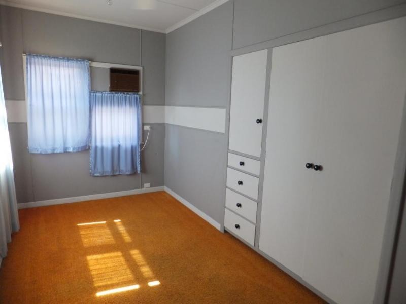 198 CHURCHILL STREET, Childers QLD 4660
