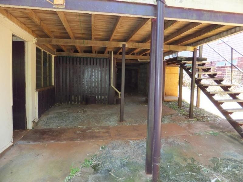 198 CHURCHILL STREET, Childers QLD 4660