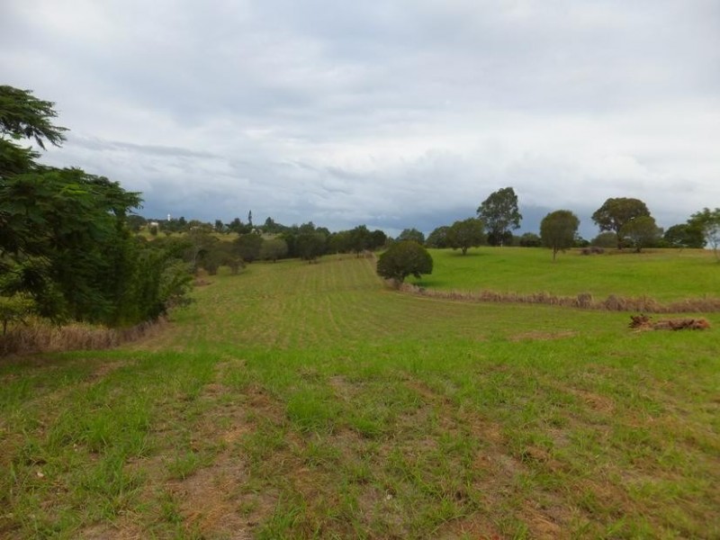 42 OLD CREEK ROAD, Childers QLD 4660
