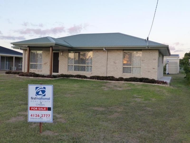3 HORTON STREET, Biggenden QLD 4621