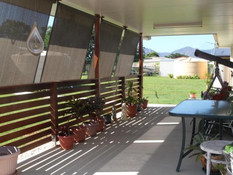 3 HORTON STREET, Biggenden QLD 4621