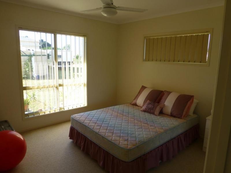 3 HORTON STREET, Biggenden QLD 4621
