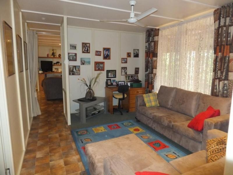 170 RAINBOWS ROAD, South Isis QLD 4660