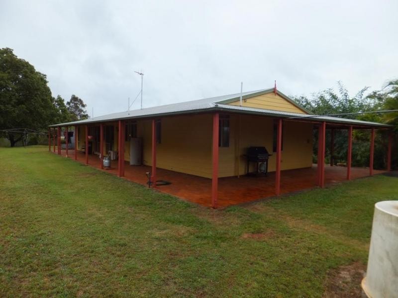 170 RAINBOWS ROAD, South Isis QLD 4660