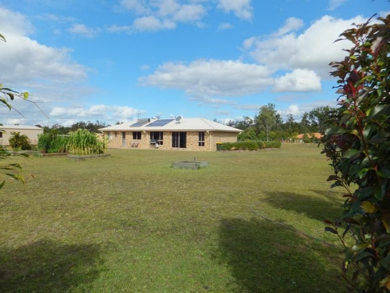 10 RHYTHM RISE, Redridge QLD 4660