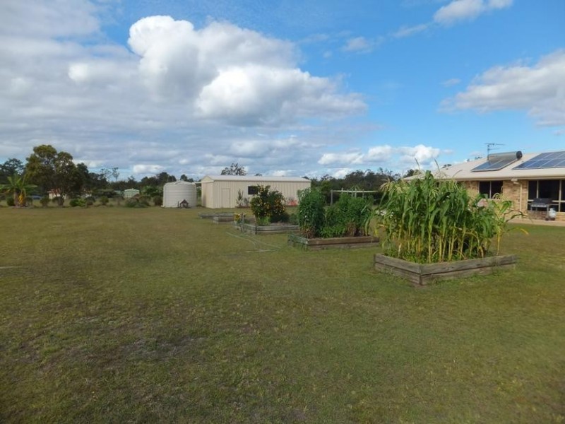 10 RHYTHM RISE, Redridge QLD 4660