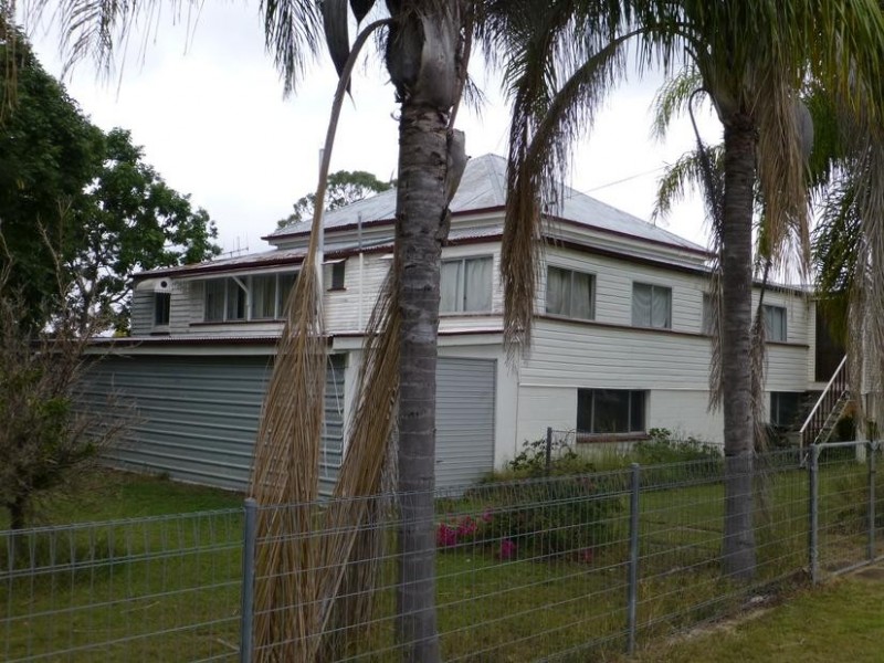 5 EDWARD STREET, Biggenden QLD 4621
