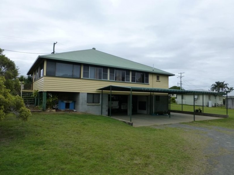 6 WALSH STREET, Biggenden QLD 4621