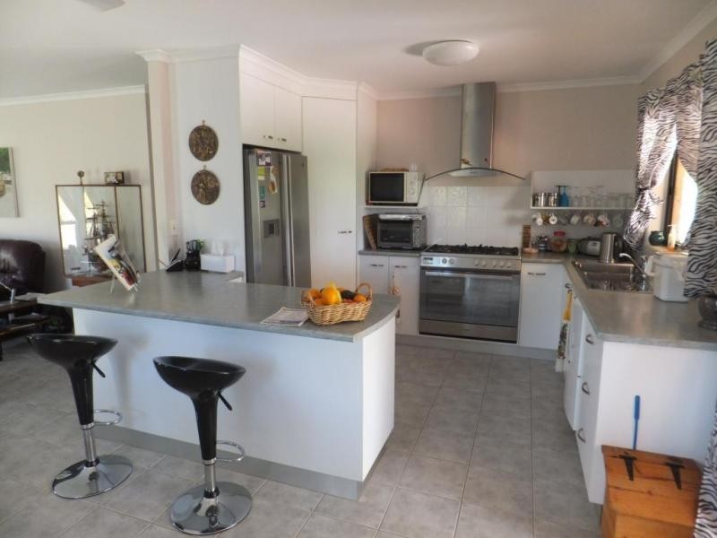 17 YALLA LANE, Redridge QLD 4660