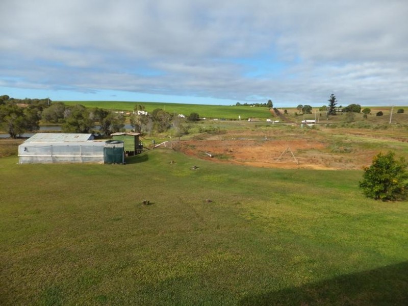 26 Wechsels Road, Childers QLD 4660