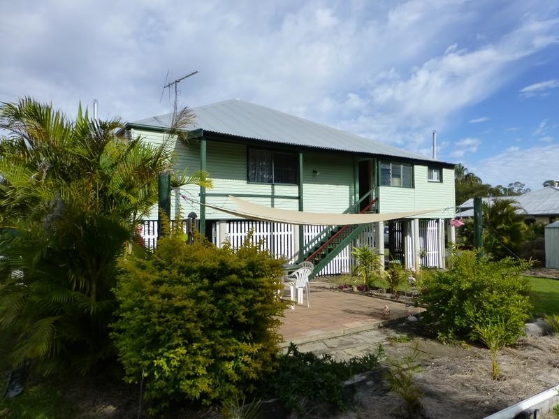 9 ALFRED STREET, Biggenden QLD 4621
