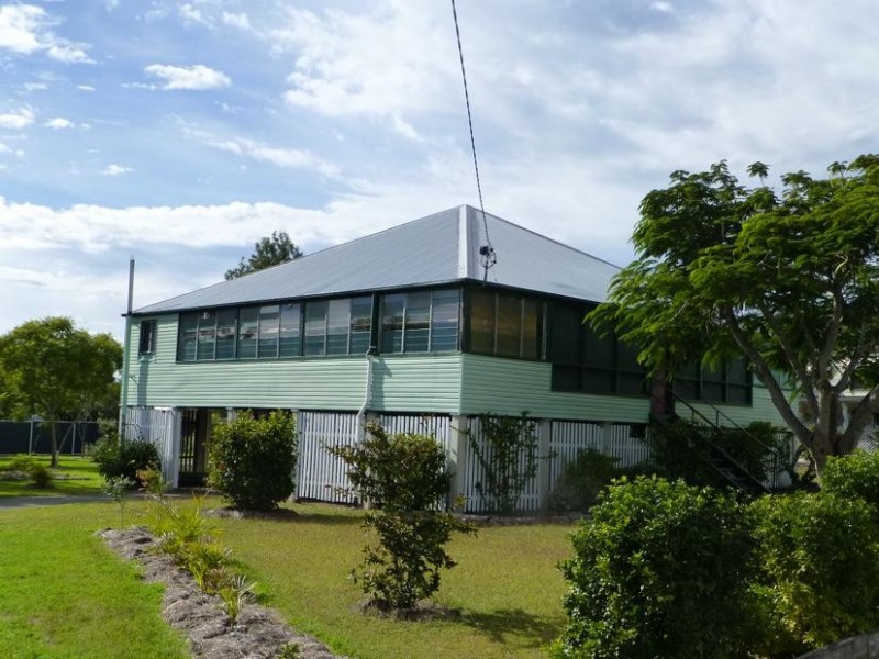 9 ALFRED STREET, Biggenden QLD 4621