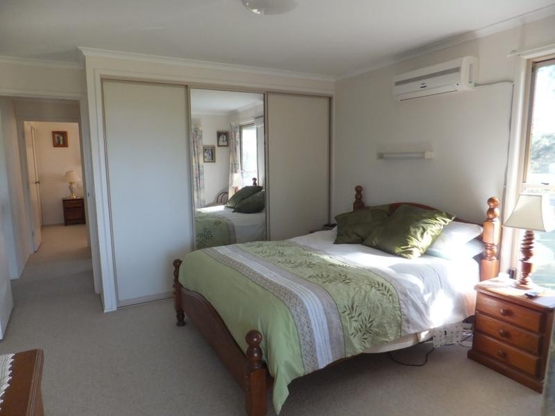 9 HUME STREET, Buxton QLD 4660