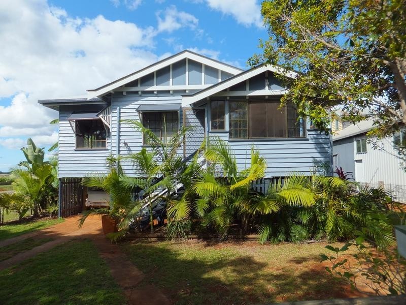 3 NOEL STREET, Childers QLD 4660