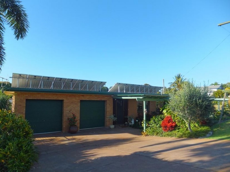 15 CEVN STREET, Childers QLD 4660