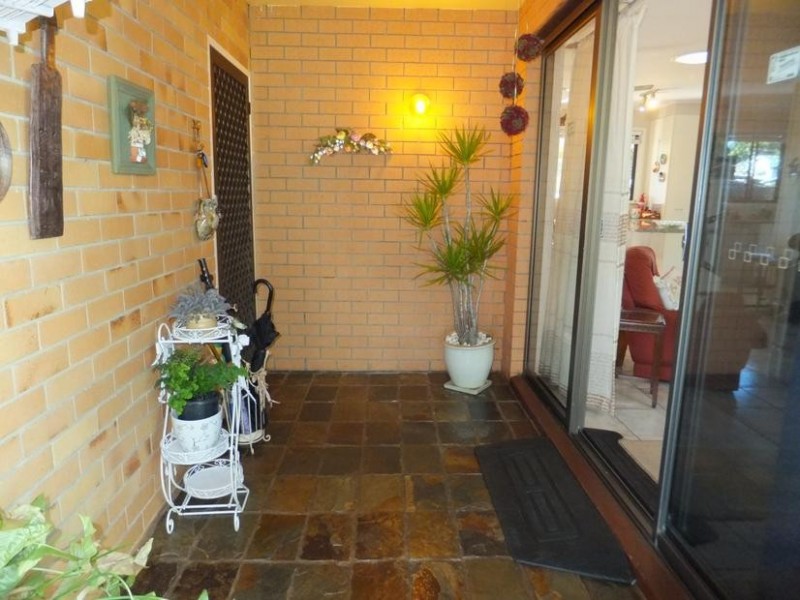 15 CEVN STREET, Childers QLD 4660