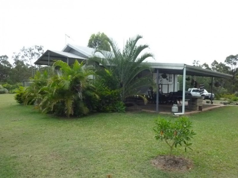 263 RAINBOWS ROAD, South Isis QLD 4660