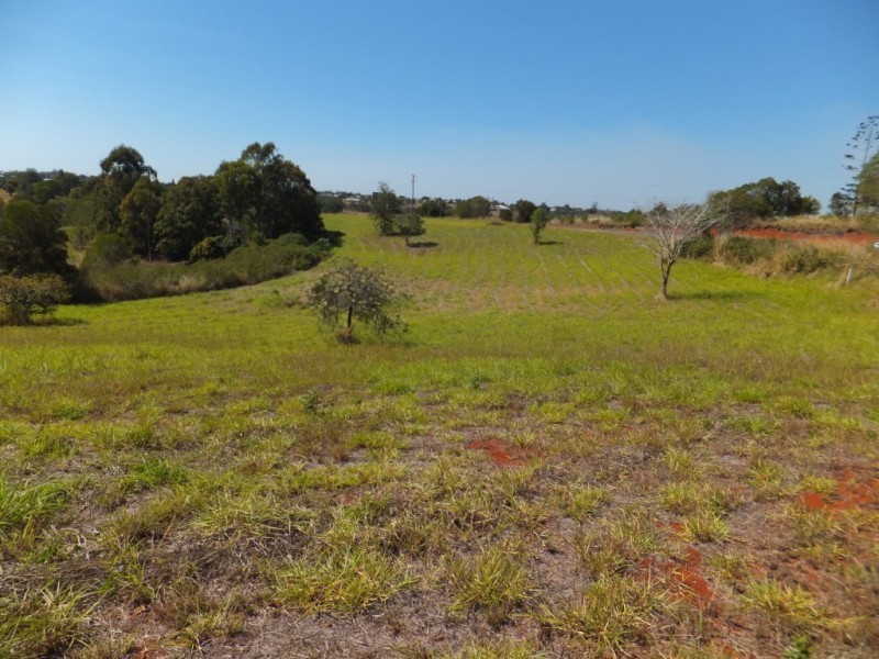 16 OLD CREEK ROAD, Childers QLD 4660