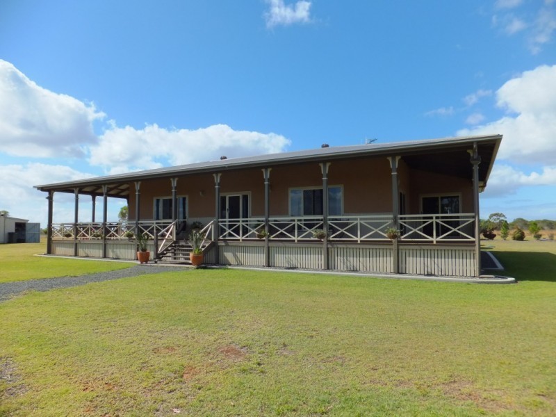 141 OAKVIEW DRIVE, Redridge QLD 4660