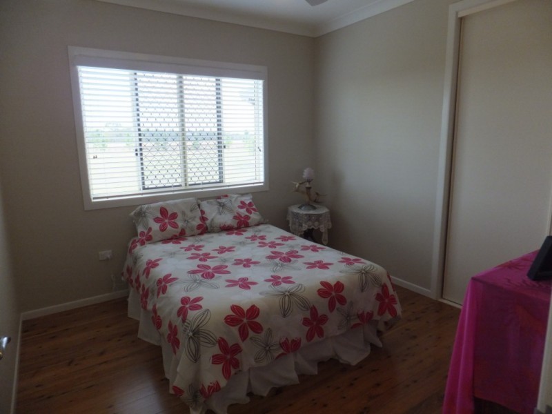141 OAKVIEW DRIVE, Redridge QLD 4660