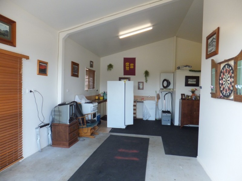 141 OAKVIEW DRIVE, Redridge QLD 4660