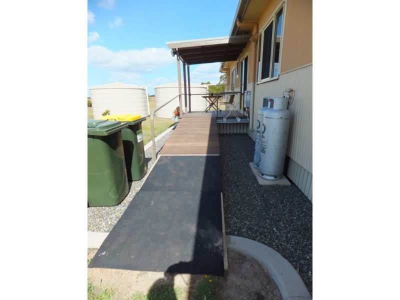 141 OAKVIEW DRIVE, Redridge QLD 4660