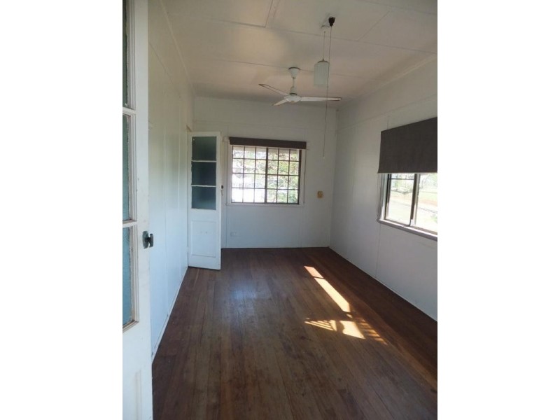 3 Noel Street, Childers QLD 4660