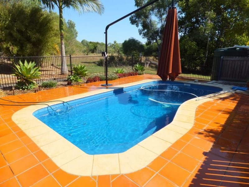 106 GELSOMINOS ROAD, South Isis QLD 4660